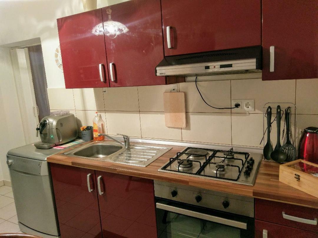 Lovely Apartment With Garden And Terrace Рийека Екстериор снимка